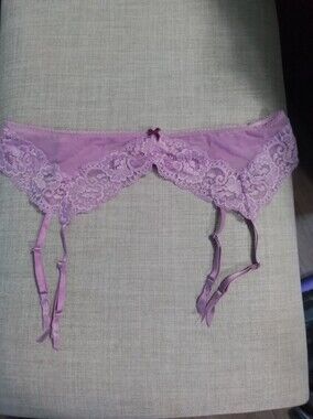Victorias Secret Lavender Lace Garter Belt with Bow